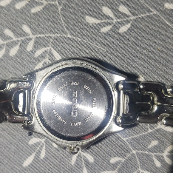 Vintage Citadel woman's watch - Picture 3 of 3